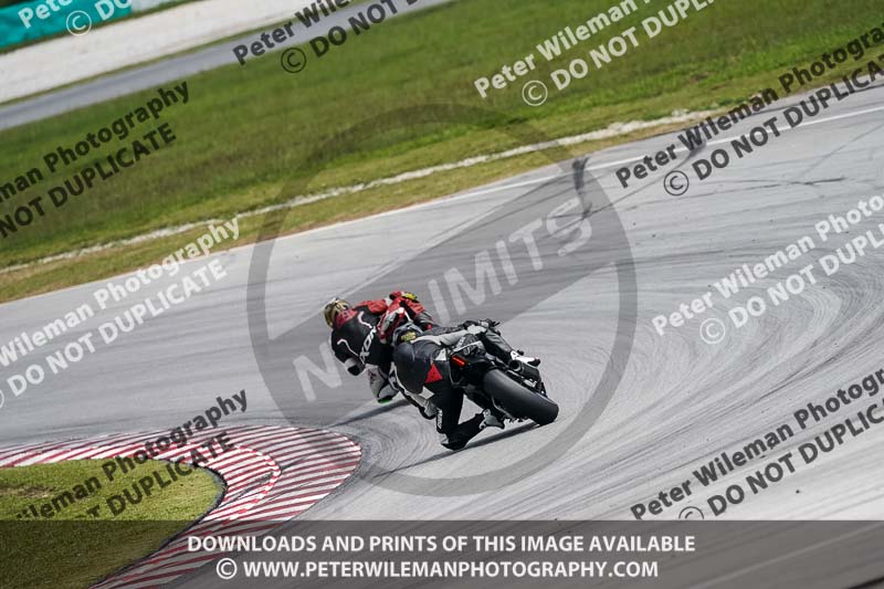 Sepang;event digital images;motorbikes;no limits;peter wileman photography;trackday;trackday digital images